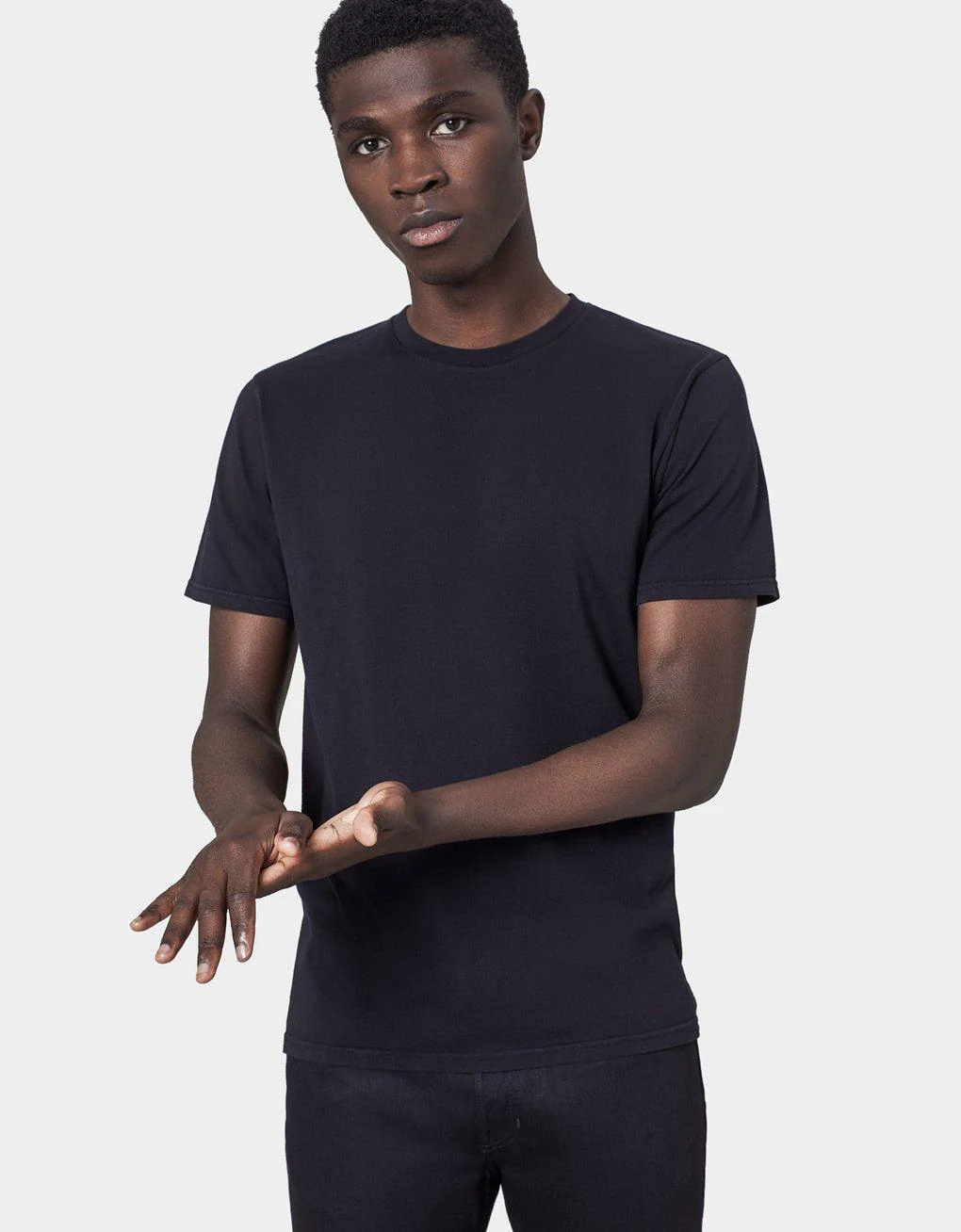 Classic Organic T-shirt - Deep Black - Image 3